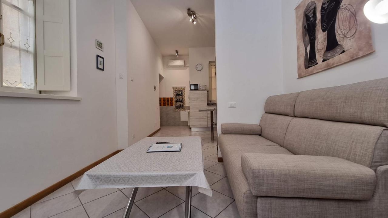 Al Trionfo 3 Appartement Triëst Buitenkant foto